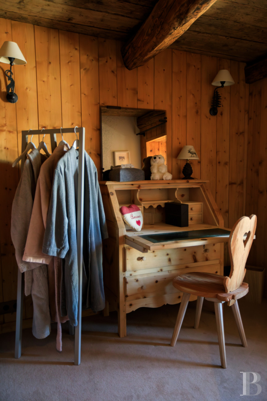 A large traditional, carefully renovated chalet in a hamlet in the Tarentaise valley in Savoie - photo  n°27